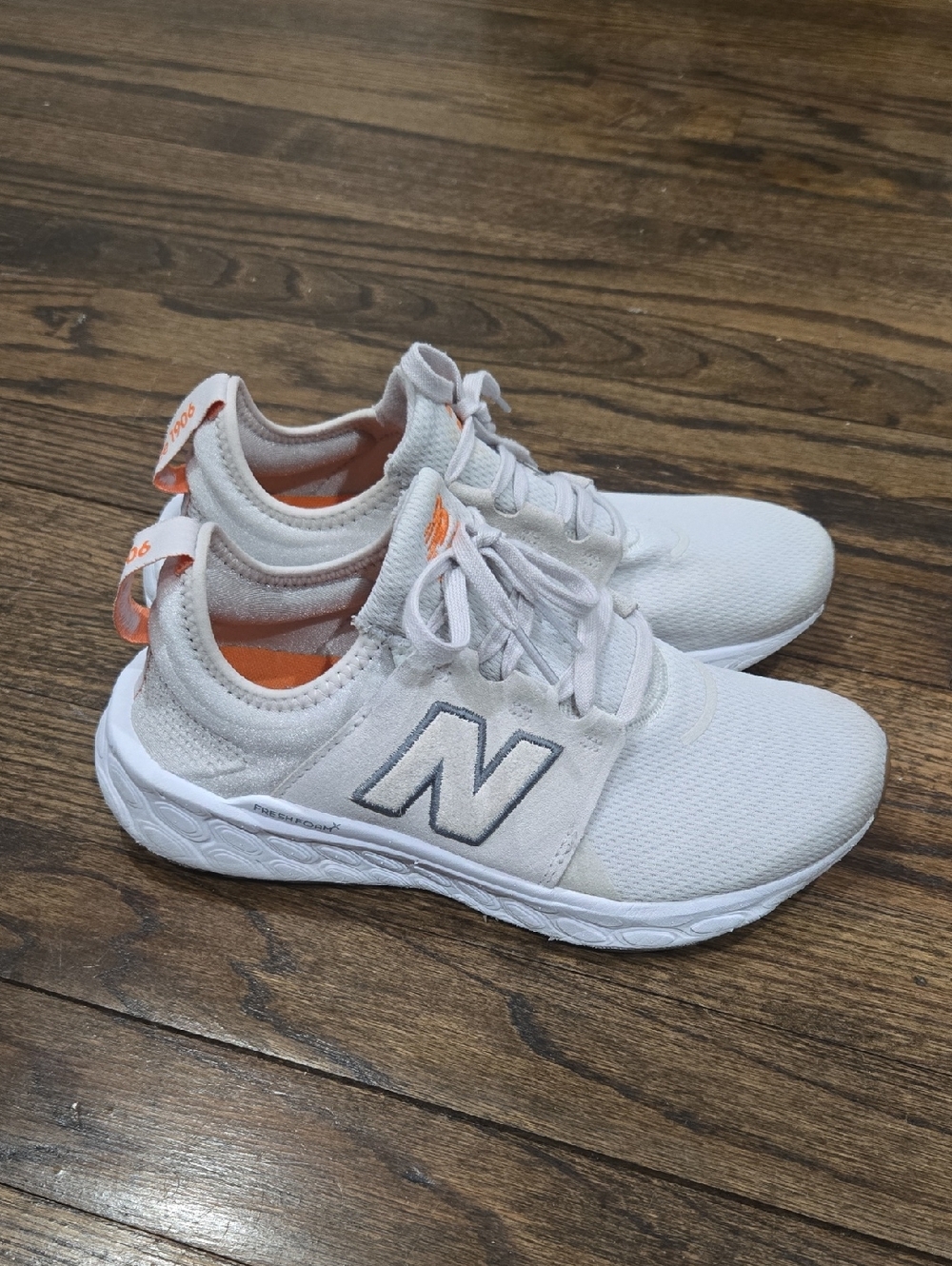 New Balance Fresh Foam Cruz V3 White Cream Orange Lace Up Sneakers Running Shoes